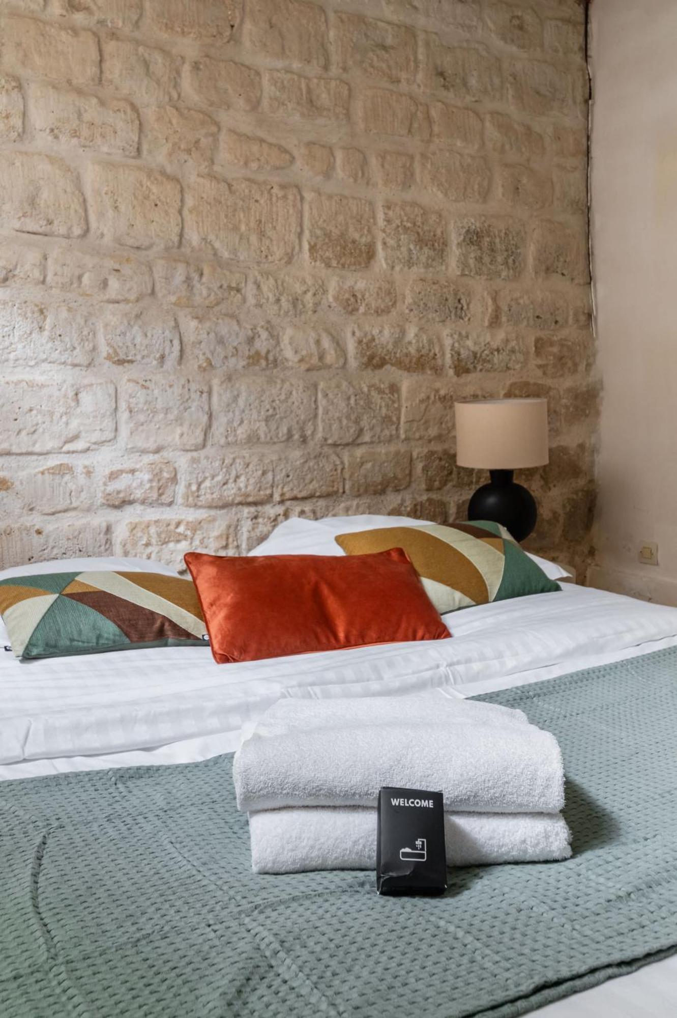 Appartement Familial Proche Des Commerces - 8P - Flat-Guest Paris Exterior photo